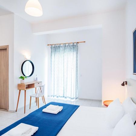 Seaside Suites Kávos Екстериор снимка
