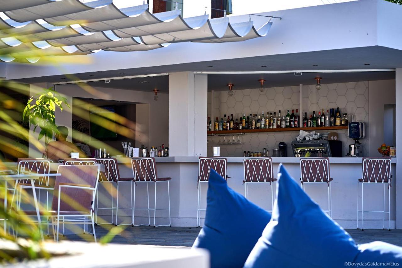 Seaside Suites Kávos Екстериор снимка