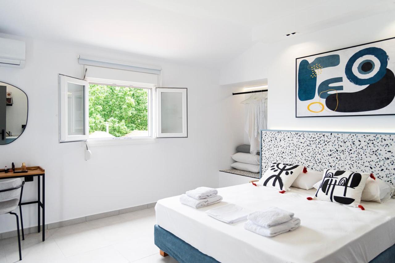 Seaside Suites Kávos Екстериор снимка