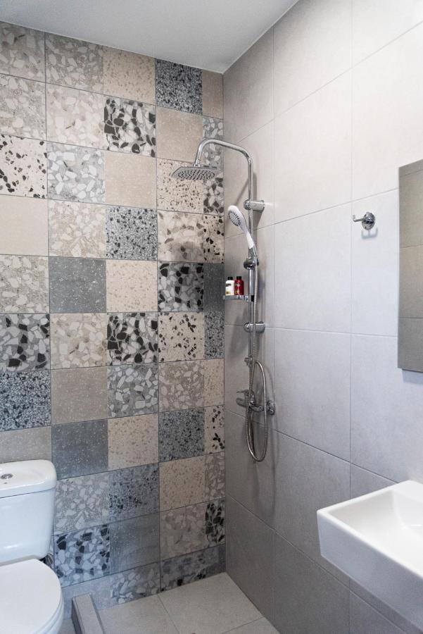 Seaside Suites Kávos Екстериор снимка