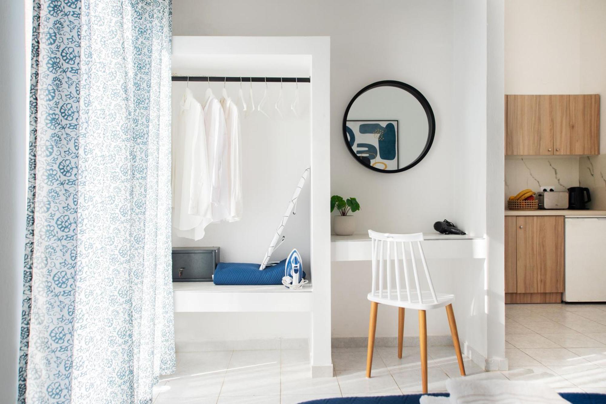 Seaside Suites Kávos Екстериор снимка